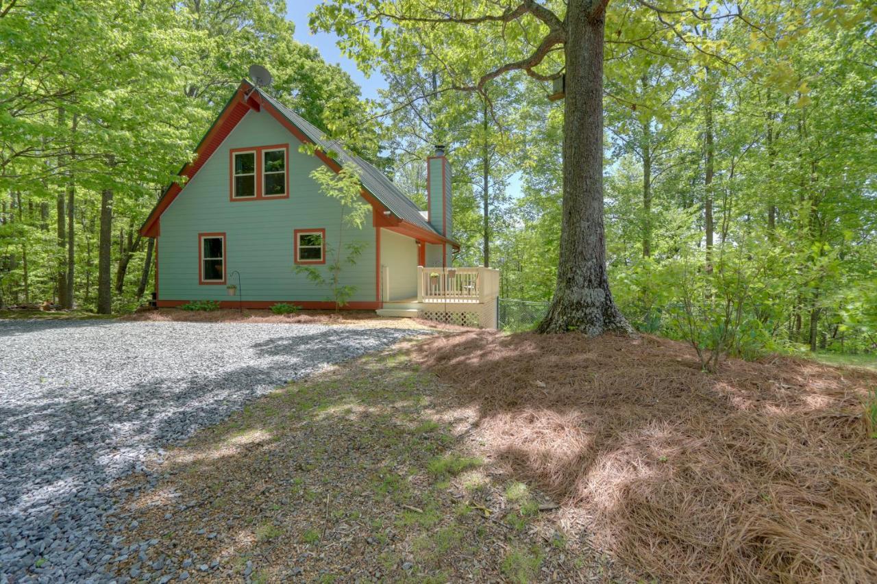Blue Ridge Getaway With Hot Tub And Seasonal View! Villa Luaran gambar